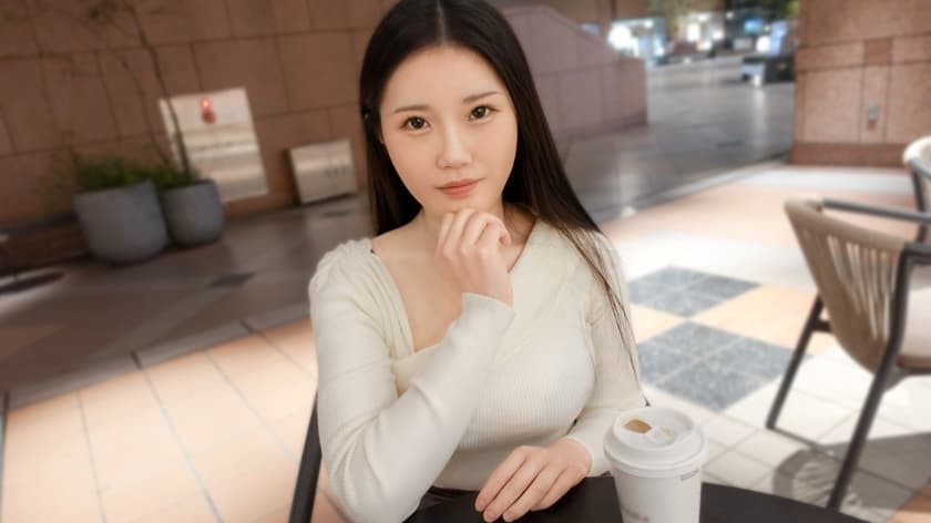 元柔道女子がエッチが好き過ぎて応募してきた！清楚でおしとやかなオーラとは裏腹に内面はドスケベエロエロ！胸筋か？！と思いき…