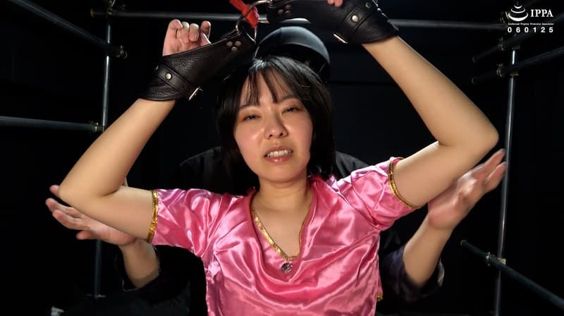 【くすぐり】「踊り子なまりちゃんをバンザイ拘束くすぐりでくすぐったがりなおどりを踊らせる！」WAKA-087加護まり 4